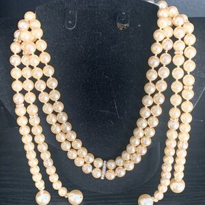 VINTAGE Gold Pearl Necklace NEW